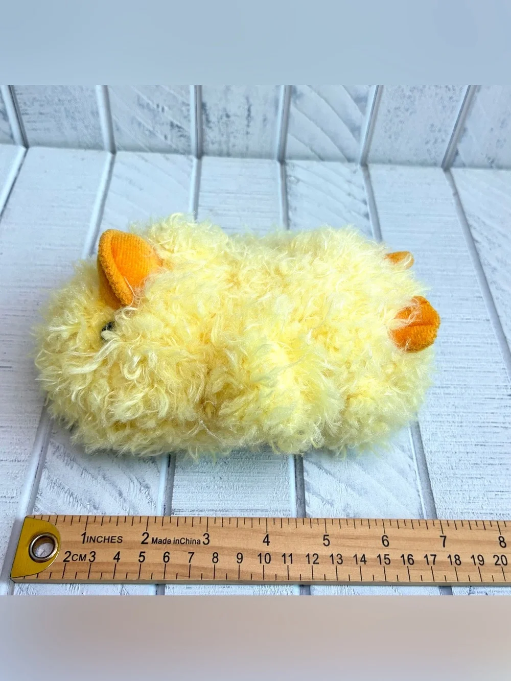 Aurora World, Inc. Oct. 2019 Fluffy Yellow Duck Plush Toy 7” Stuffed Animal HTF